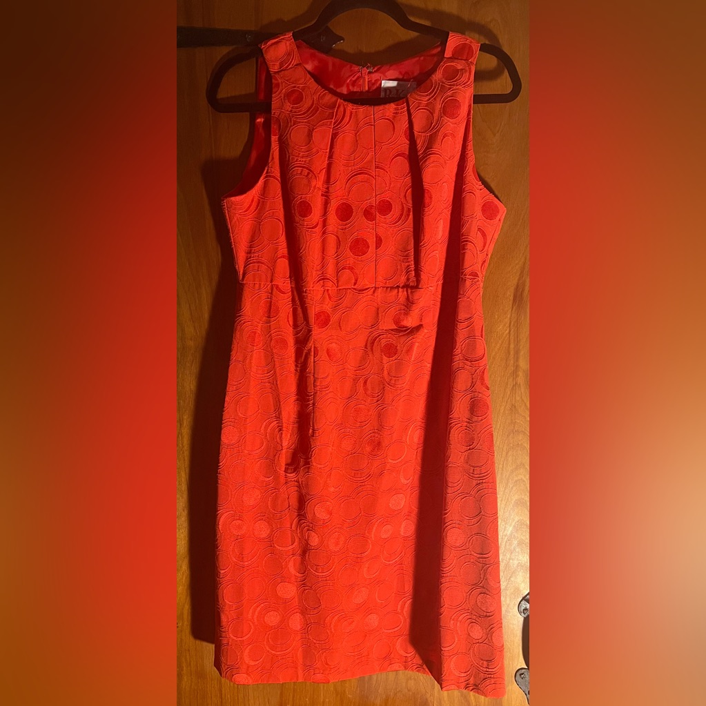 Dress By R & K Size 14 Red Textured Dress